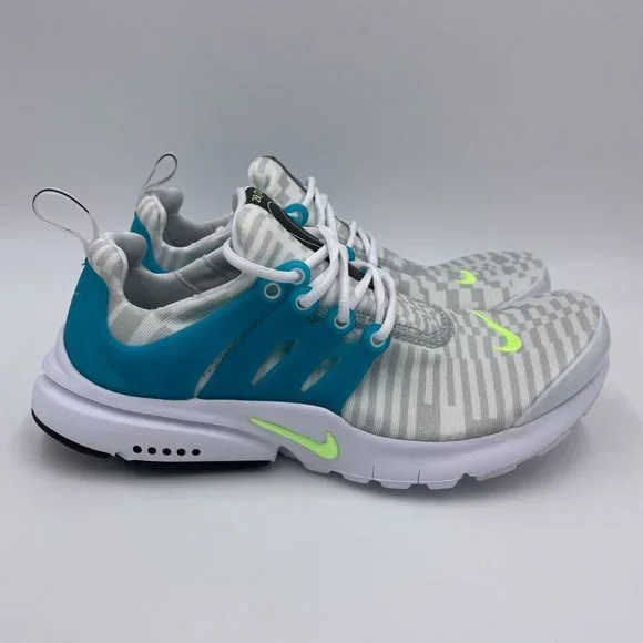Nike Presto White / Aquamarine Womens Shoes - Picture 14 of 15